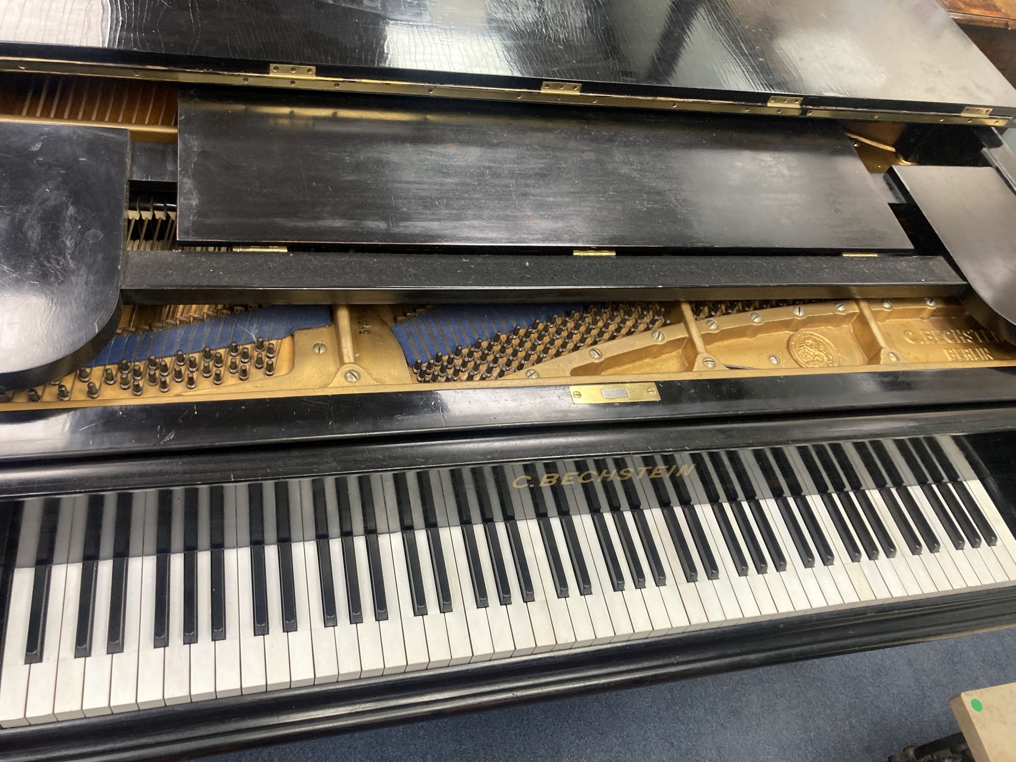 A Bechstein ebonised cased boudoir grand piano, c.1901, length 198cm